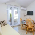 With Parking Space Srima - Vodice, - 23593 Lejlighed Vodice