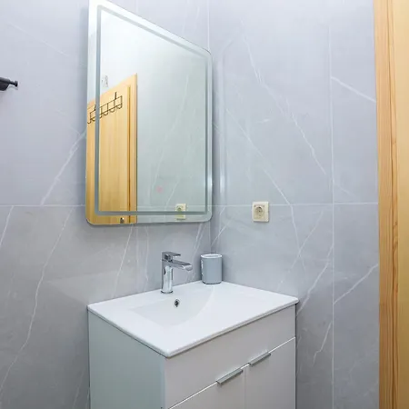 With Parking Space Srima - Vodice, - 23593 Apartamento