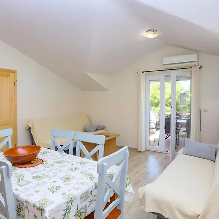 Apartamento With Parking Space Srima - Vodice, - 23593 Vodice