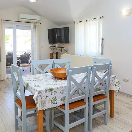 Apartamento With Parking Space Srima - Vodice, - 23593 Vodice