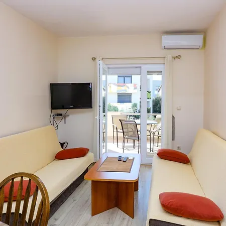 With Parking Space - Vodice, Vodice - 23593 Apartament