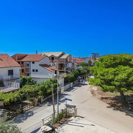 With Parking Space - Vodice, Vodice - 23593 Apartman Vodice