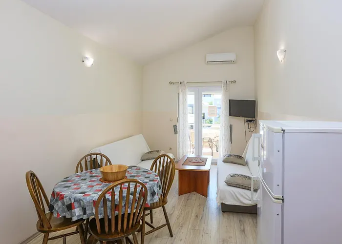 Apartamento With Parking Space - Vodice, Vodice - 23593 Vodice